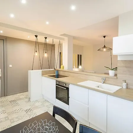 Nice Flat Ideal Near Part-dieu And Brotteaux *